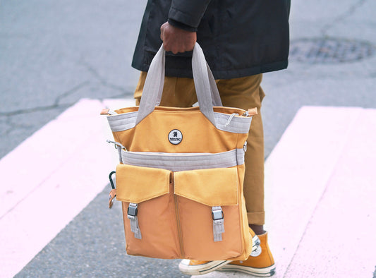 Tennis Tote in Clay